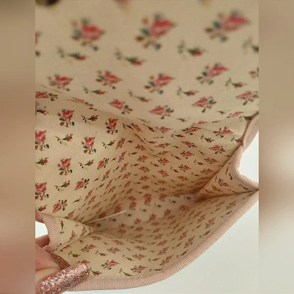 Gucci Beauty Bundle, NEW, Light Pink - Picture 7 of 8